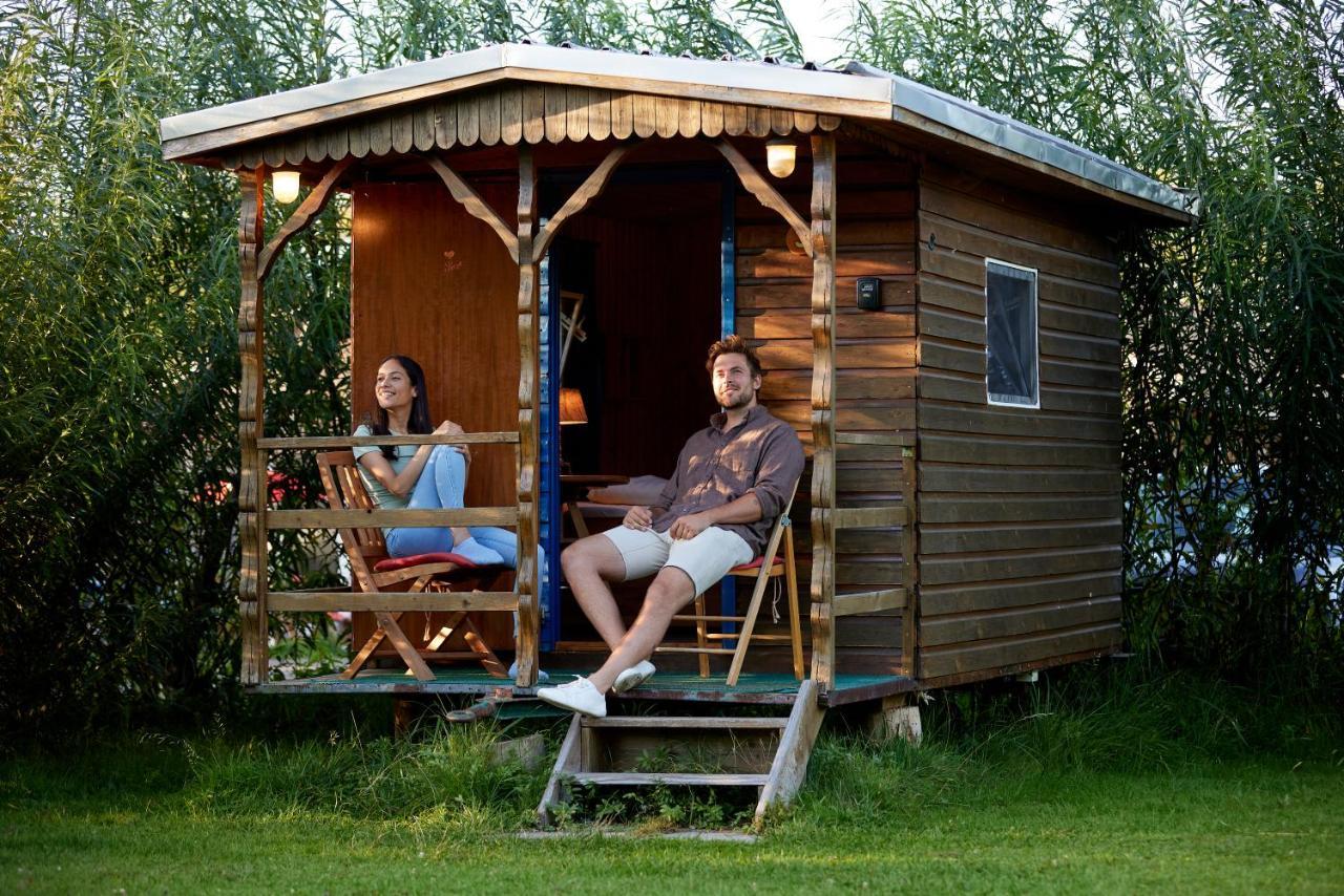 Hotel Wakenitz-Camp à Groß Sarau Extérieur photo