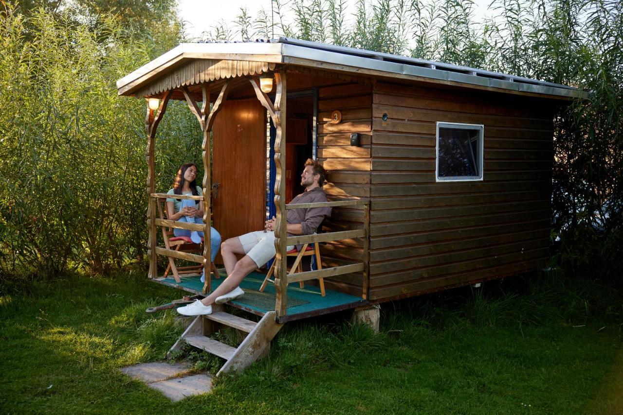 Hotel Wakenitz-Camp à Groß Sarau Extérieur photo